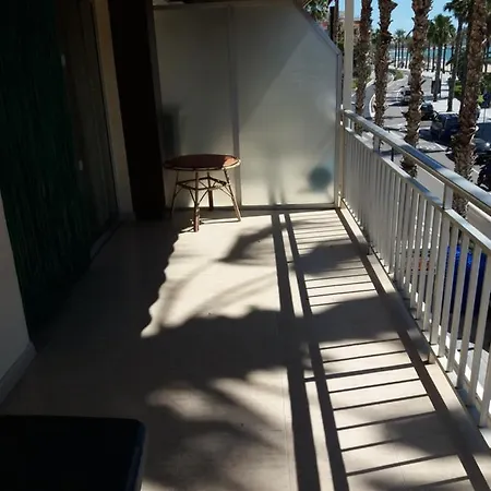 Apartamento Acogedor 2ª Línea Playa *